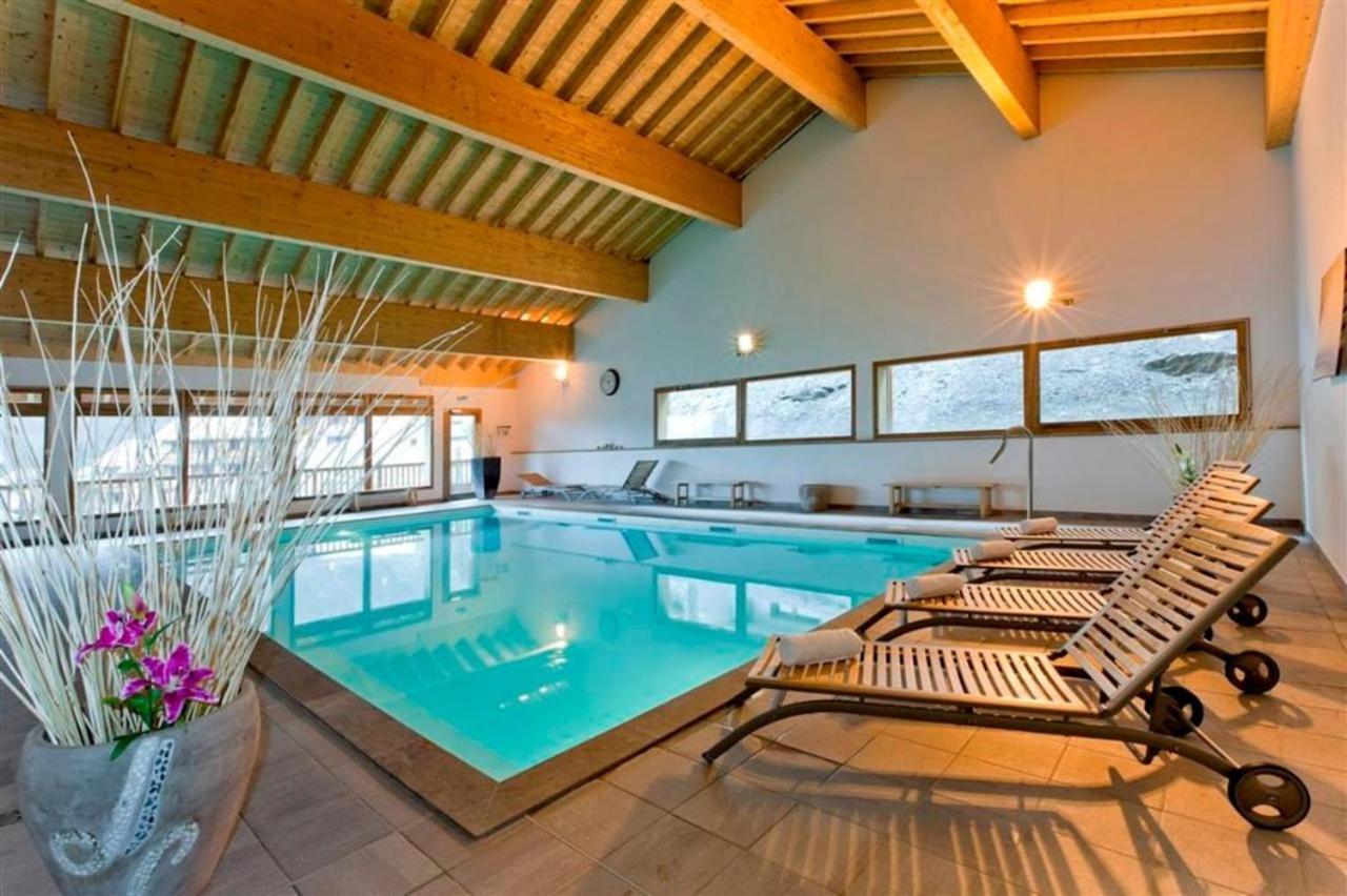 Cozyloge, Orelle & Les 3 Vallees エクステリア 写真